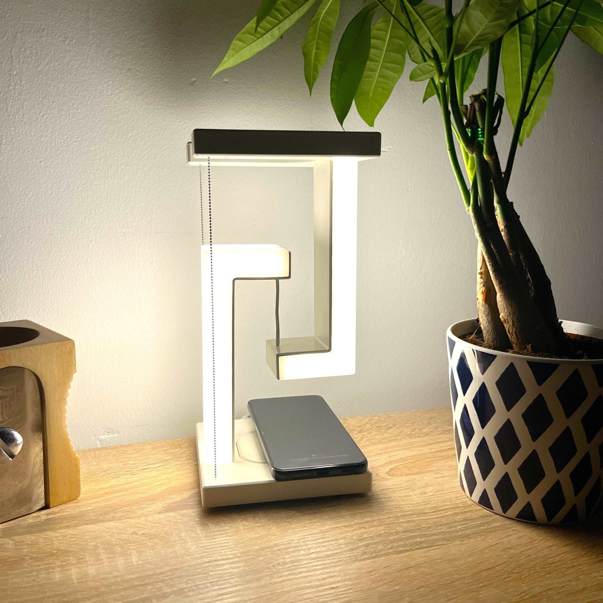 Lampe Antigravité USB avec chargeur induction – TensyLight